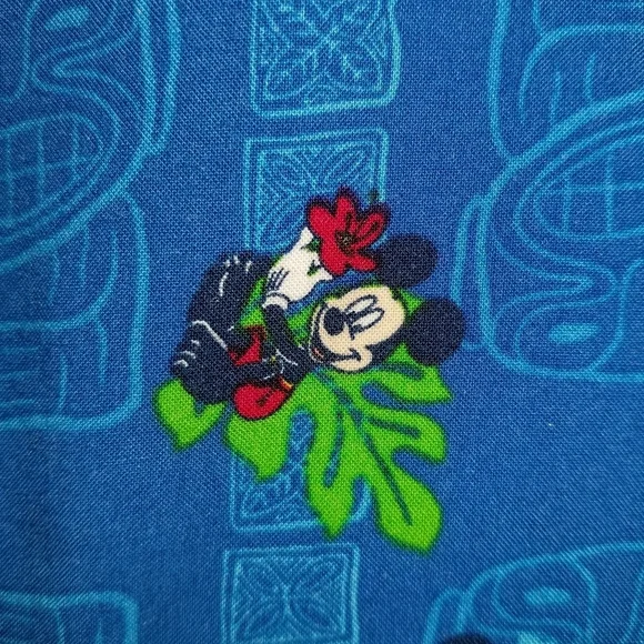 Disney Mickey Mouse Hawaiian Short Sleeve Button Up Shirt Kids Size 10/12 - Picture 11 of 12